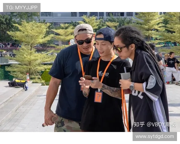 北京滑板队的耐力挑战与训练探索之旅