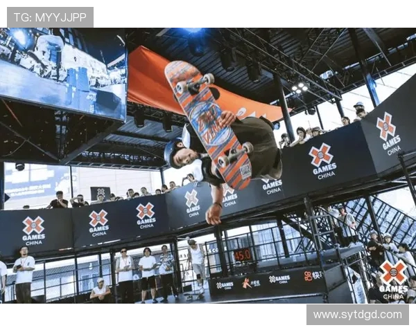 成都滑板队与广州滑板队赛后复盘分析比赛经验与战术策略探讨