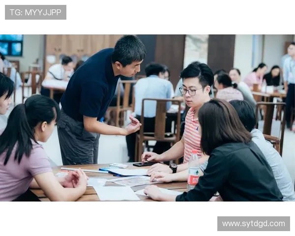 杭州飞盘队快攻革新之路：战术创新与团队协作的完美结合