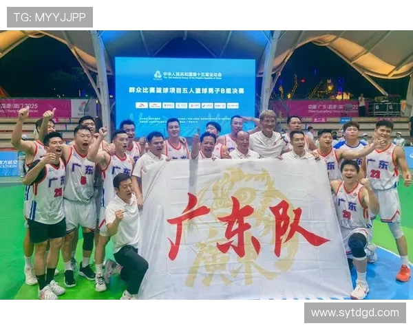 深圳篮球队反击战术深度解析与实战应用探讨