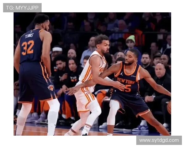 76人对阵老鹰精彩比赛视频回放全程回顾与分析让你重温激烈瞬间 76人对阵老鹰精彩比赛视频回放全程回顾与分析让你重温激烈瞬间