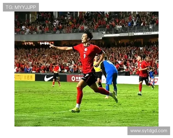 东亚杯2020精彩对决韩国队与中国队的激烈较量回顾与分析 东亚杯2020精彩对决韩国队与中国队的激烈较量回顾与分析