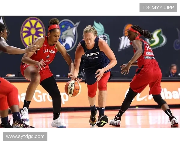 亚特兰大梦想队与华盛顿球队激战正酣精彩对决引发球迷热议