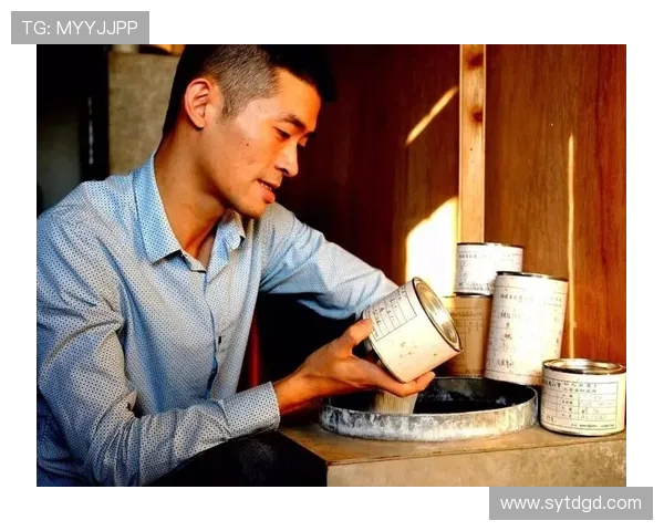 刘铮的奋斗历程与职业生涯探索如何在篮球世界中书写自己的传奇故事 刘铮的奋斗历程与职业生涯探索如何在篮球世界中书写自己的传奇故事