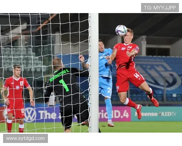 波兰与捷克足球对决精彩直播全程回顾与分析