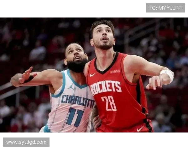 火箭队与掘金队激战正酣2月10日精彩对决引发球迷热议 火箭队与掘金队激战正酣2月10日精彩对决引发球迷热议