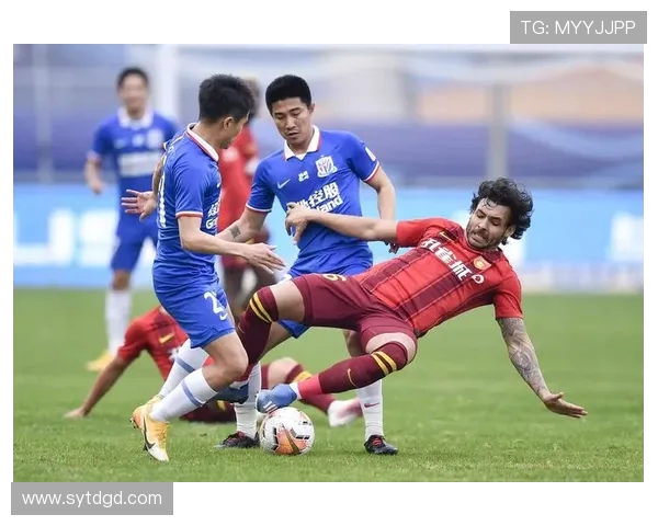 申花与河北华夏激战精彩集锦回顾展现足球魅力与激情碰撞