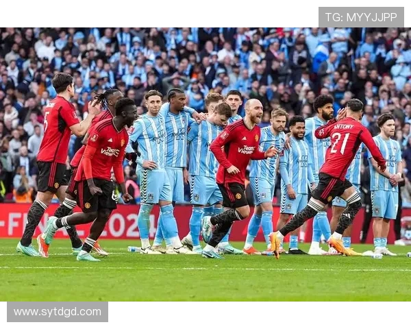 维戈塞尔塔对阵曼联精彩直播全程回顾与赛后分析 维戈塞尔塔对阵曼联精彩直播全程回顾与赛后分析