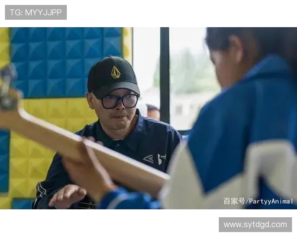 张静专访：从青涩少女到网球明星的成长之路与心路历程