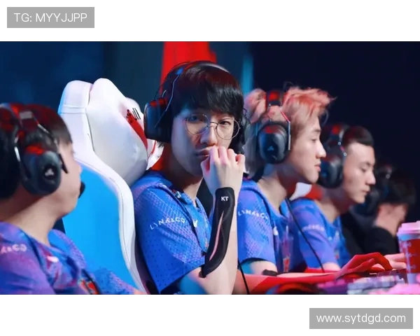 LNG战队在CSGO中路突破的成功与失败分析