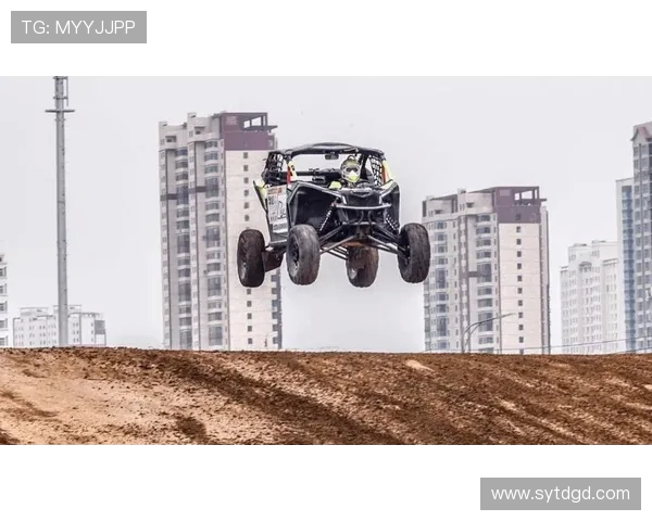 张磊亲述极限运动的挑战与乐趣分享，助你迈向更高的极限体验