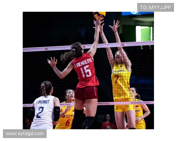 杭州排球队防反战术解析：深度剖析排球比赛中的攻防策略与团队协作